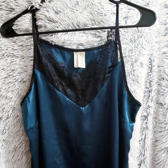 Ladies Chemise - Picture 8 of 8